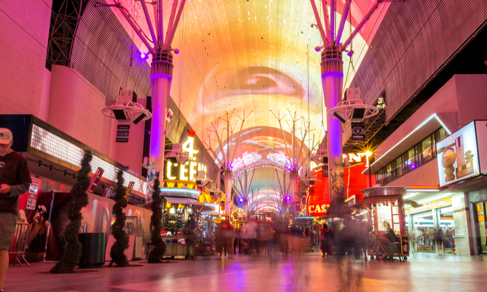 freemont-street-experience-in-las-vegas