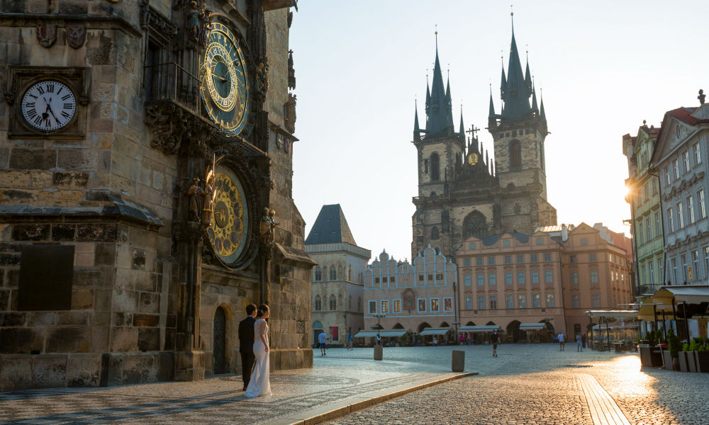 7-affordable-european-wedding-destinations_prague