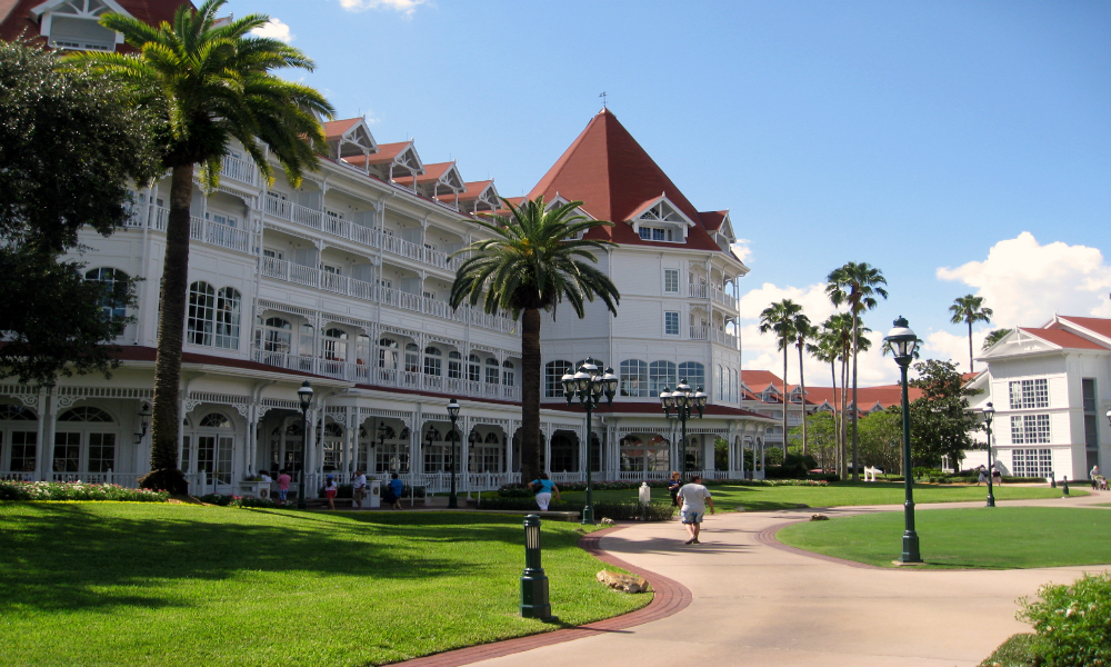 walt-disney-hotel