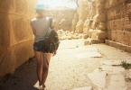 woman-at-roman-ruins