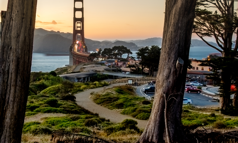 a walking path in san francisco