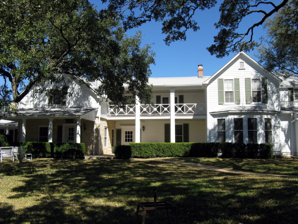 Texas White House by Joe Passe licensed under CC BY-ND 2.0