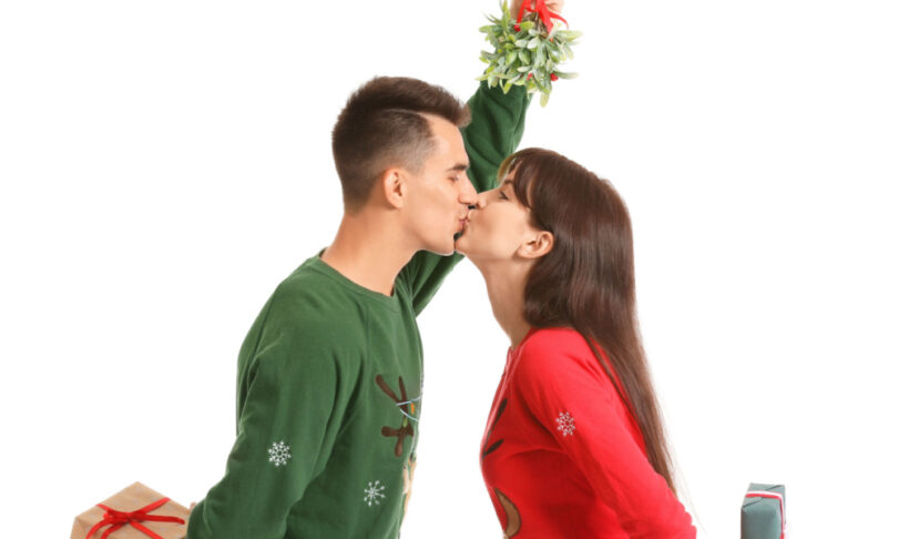 kissing under mistletoe